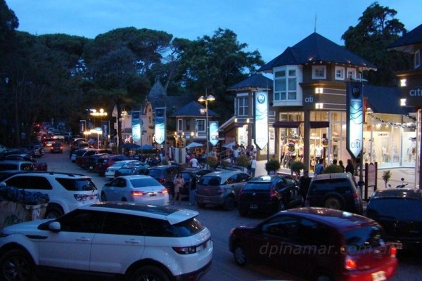 Carilo en La Radio de Pinamar