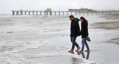 En este momento estás viendo A la playa con campera – Finde de carnaval sube la temperatura pero no elevadas