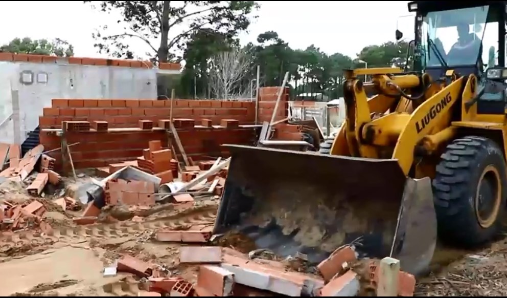 En este momento estás viendo “Cualquiera que quiera construir tiene que que presentar planos y acreditar titularidad” – Fernando Ávila
