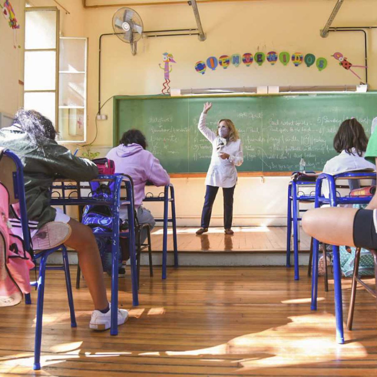 En este momento estás viendo Nuevas medidas para la presencialidad plena y cuidada en las escuelas